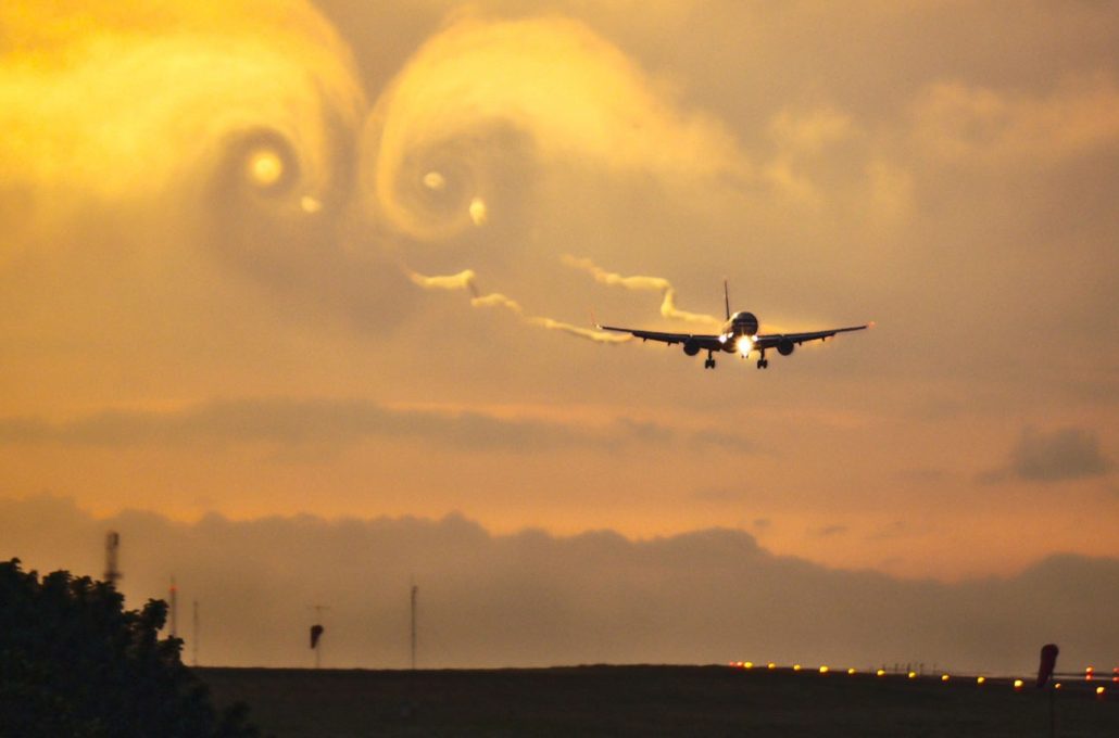 Private Pilot基础知识之乱流：什么是Wake Turbulence 为什么它非常危险？ flightwaypoint.com